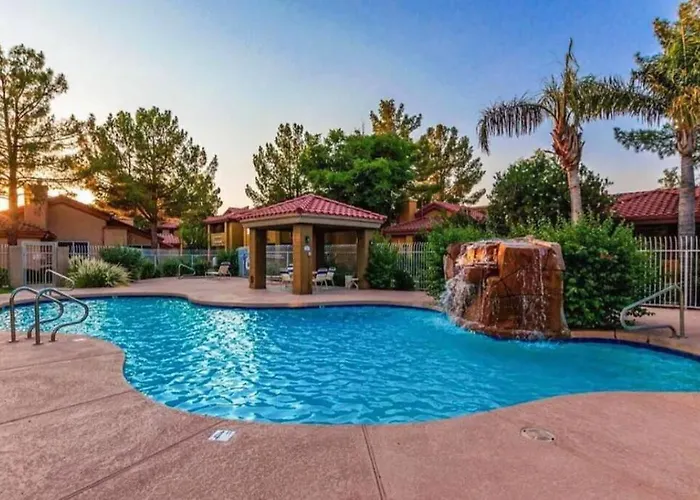 Apartment 2br 15 Mins To Downtown With Pool &